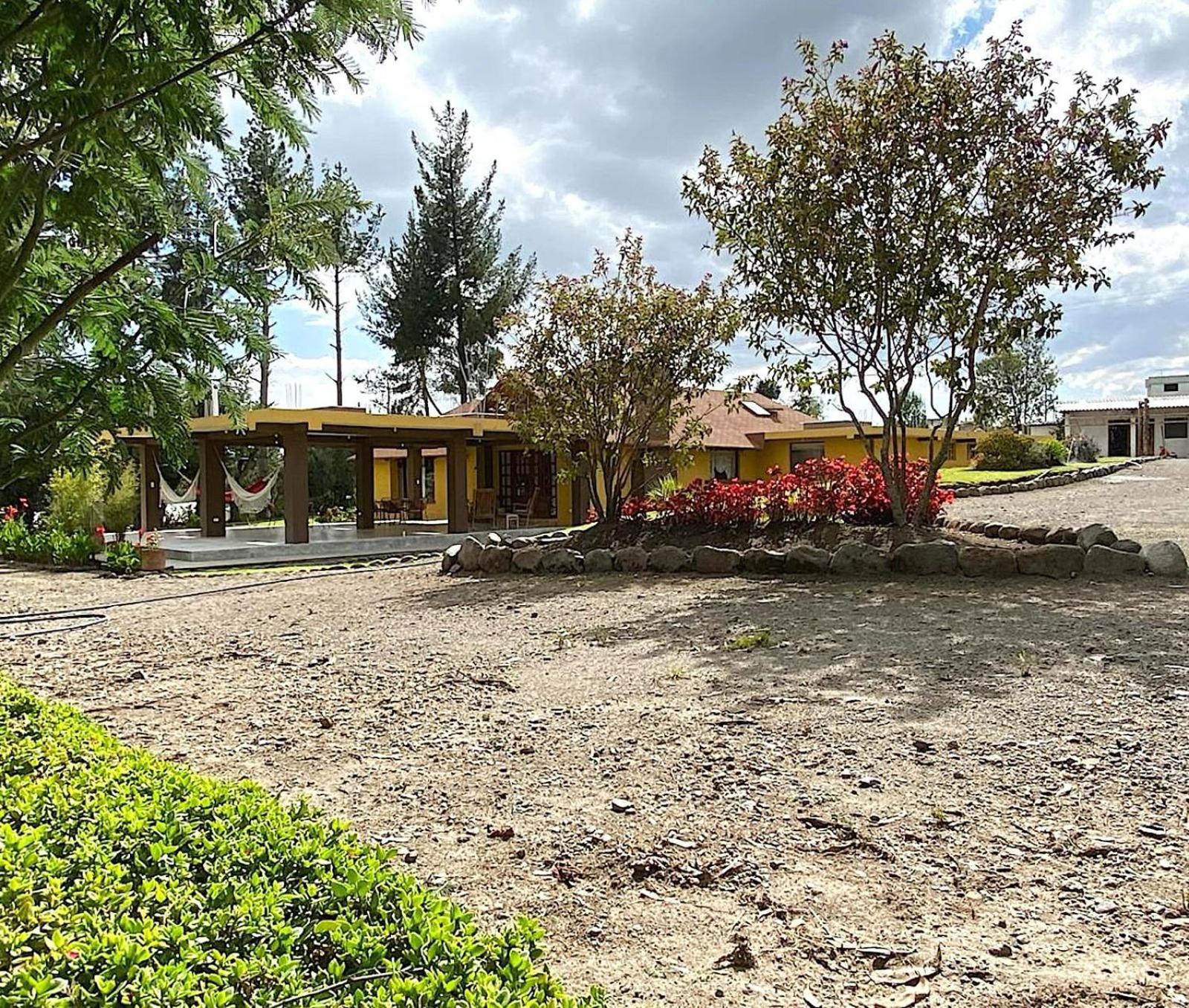 Cottage house Cayambe Exterior foto